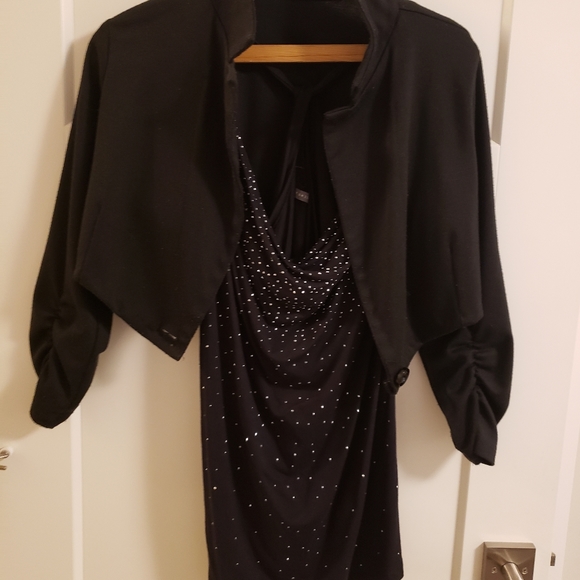Sparkly flowy black dressy tank - Picture 3 of 5